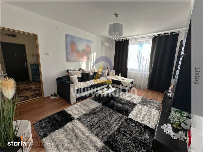 Apartament Renovat cu Bucatarie moderna, Baie - Imagine principală: 5/10