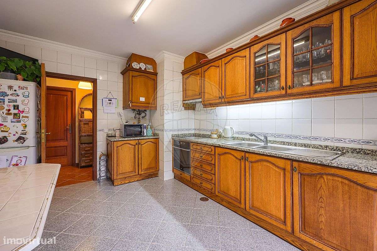 Apartamento T3 em Oliveira de Azemeis-12