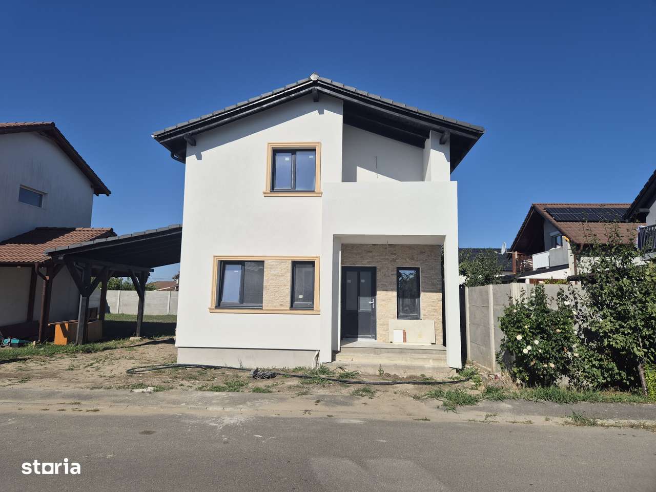 Casă NOUĂ, 4 camere, 157 mp construiți, teren 326 mp, Via Carmina-0