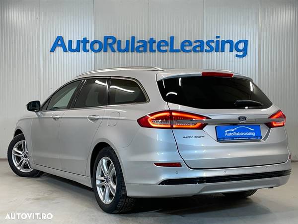 Ford Mondeo 2.0 TDCi Powershift Titanium - 4