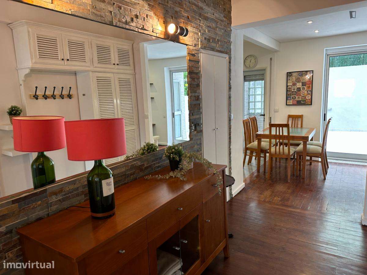 Apartamento com 3 quartos - localizado em Ramalde Porto - Grande imagem: 3/10