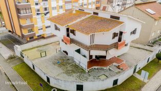 Moradia T3 - No centro de Arruda dos Vinhos - Grande imagem: 3/26