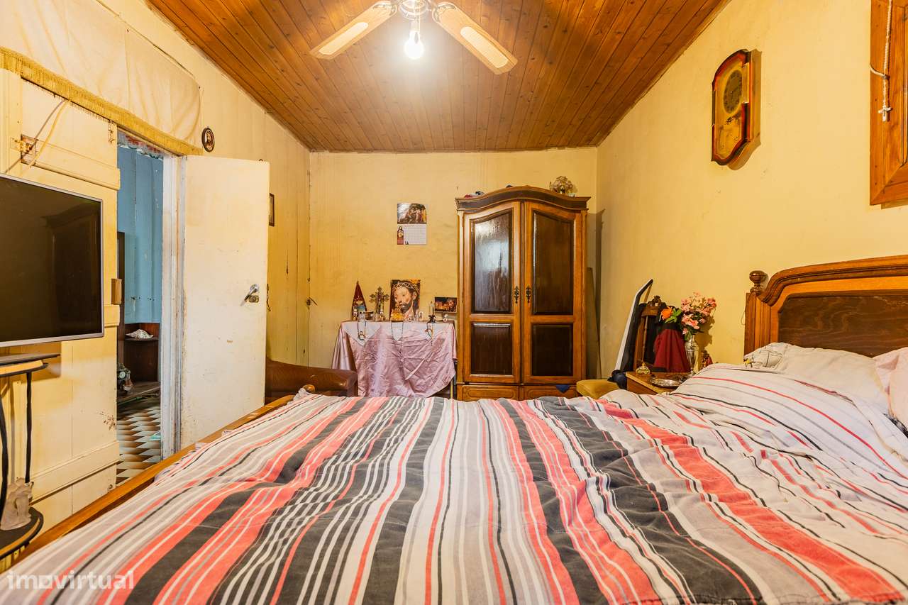 Moradia T2 - Feteiras-6