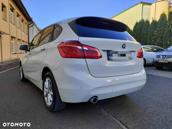 BMW Seria 2 216d Gran Tourer Luxury Line - 2