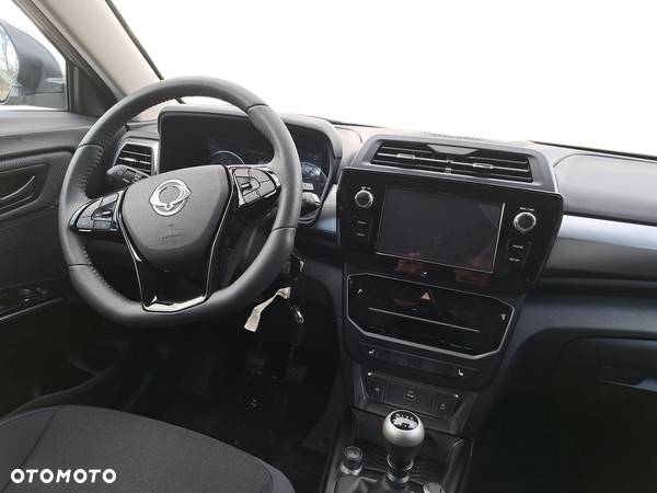 SsangYong Tivoli Grand 1.5 T-GDI Adventure - 11