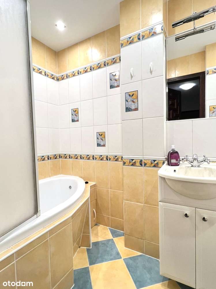 OKAZJA!! Przestronne mieszkanie na Krzykach-9