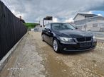 BMW Seria 3 320i Aut. - 2