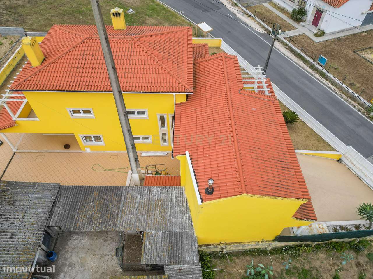 Moradia T4 com Vista Mar, Garagem dupla e jardim na Murtinheira - Grande imagem: 4/58