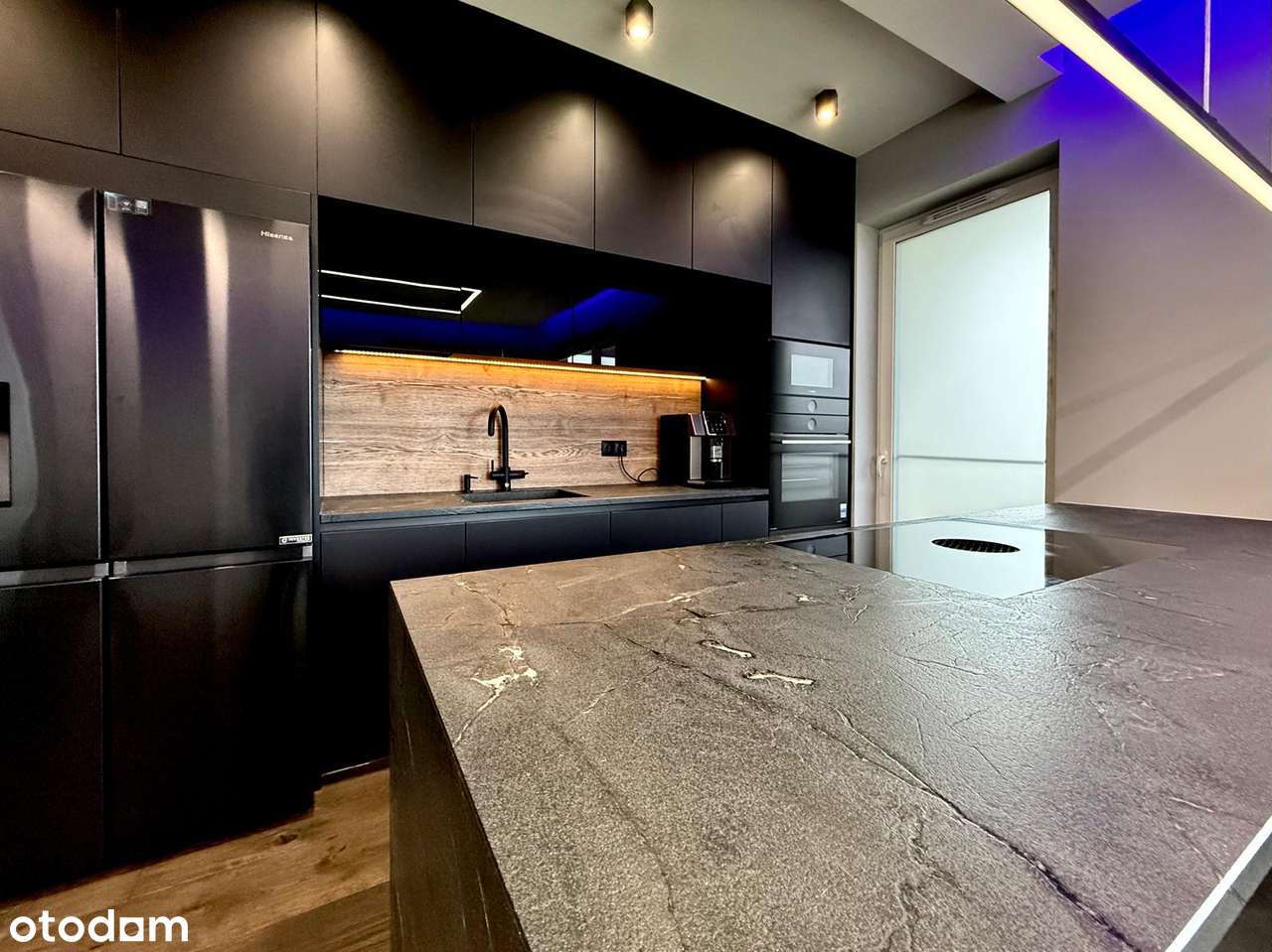 Apartament 4 pokoje z ogrodem do zamieszkania-1