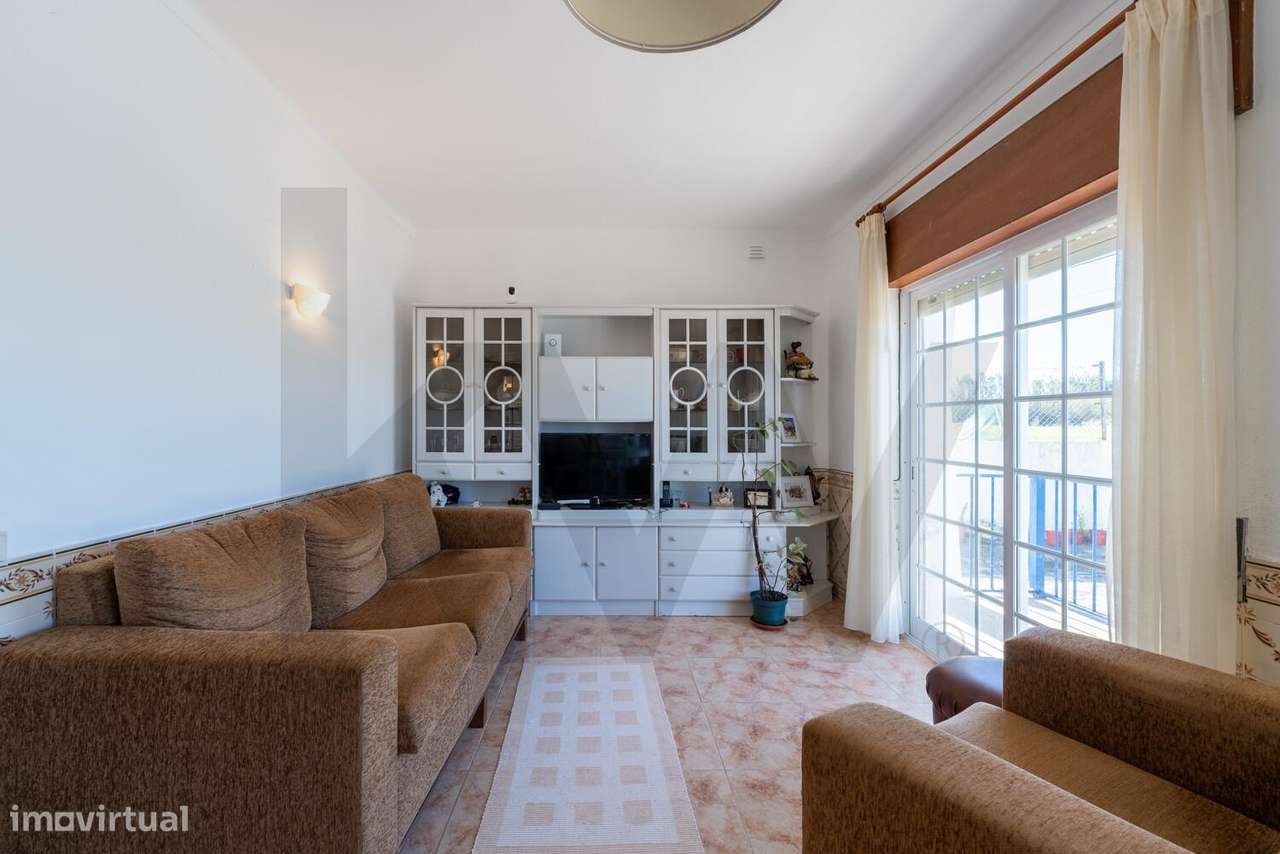 Moradia T3 com Garagem e Excelente Exposição Solar - Grande imagem: 4/24