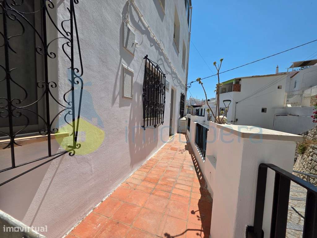 Oportunidade de negócio na Baixa de Albufeira, moradia/prédio para ... - Grande imagem: 3/60