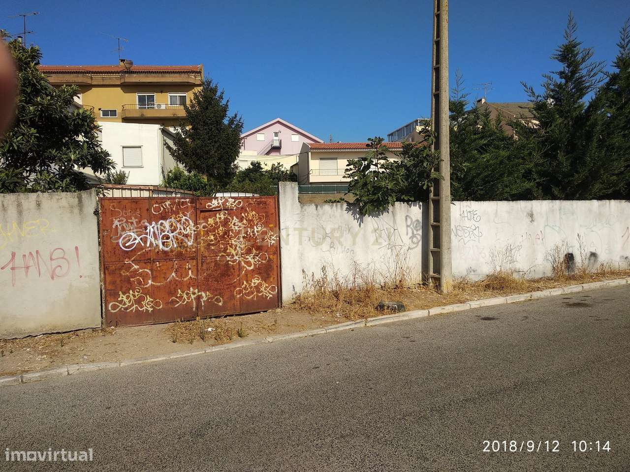 TERRENO URBANO - Grande imagem: 4/10