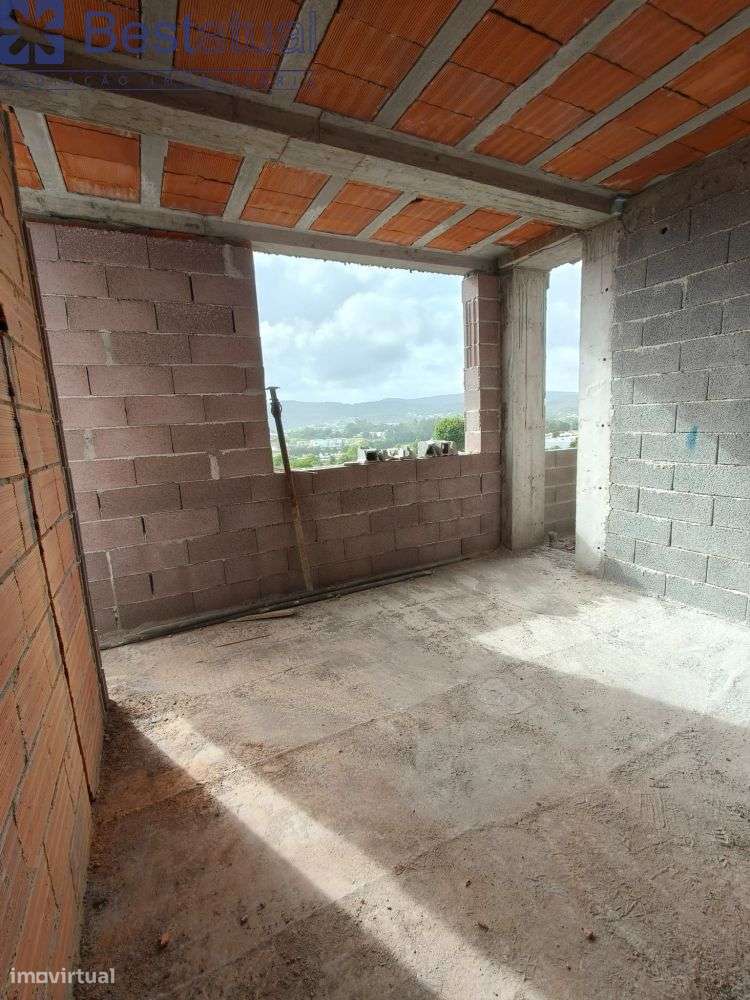 Moradia T 3 em fase de construção - Ótimos Acabamentos-21
