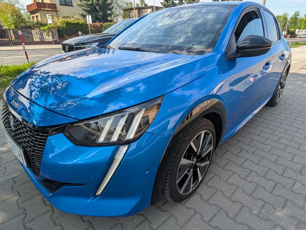 Peugeot 208 II PureTech 110 Stop & Start EAT6 Signature 2020