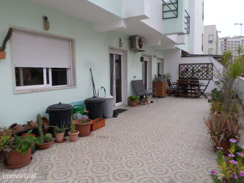 Excelente apartamento T2 : apresente-nos a sua proposta-8