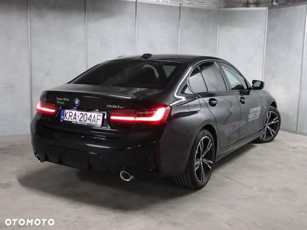 BMW Seria 3 - 4