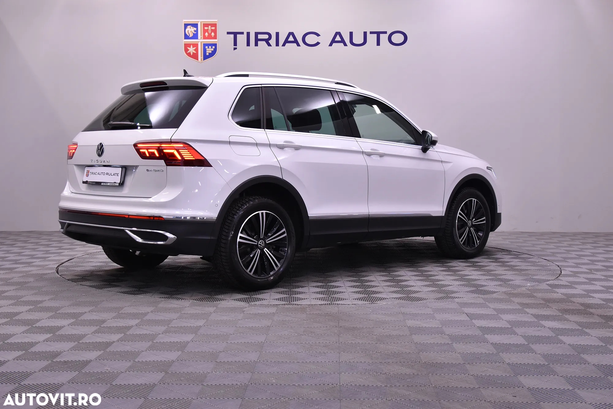 Volkswagen Tiguan 1.4 eHybrid OPF Elegance - 5