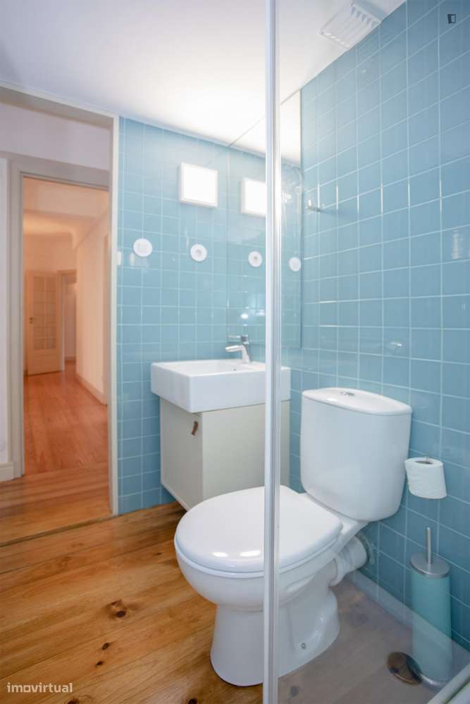 Apartamento com 3 quartos - localizado em Santo Ildefonso Porto - Grande imagem: 3/40