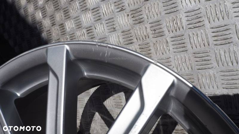 ALUFELGA AUDI 8Jx18 5x112mm ET43 4F0601025DD - 5