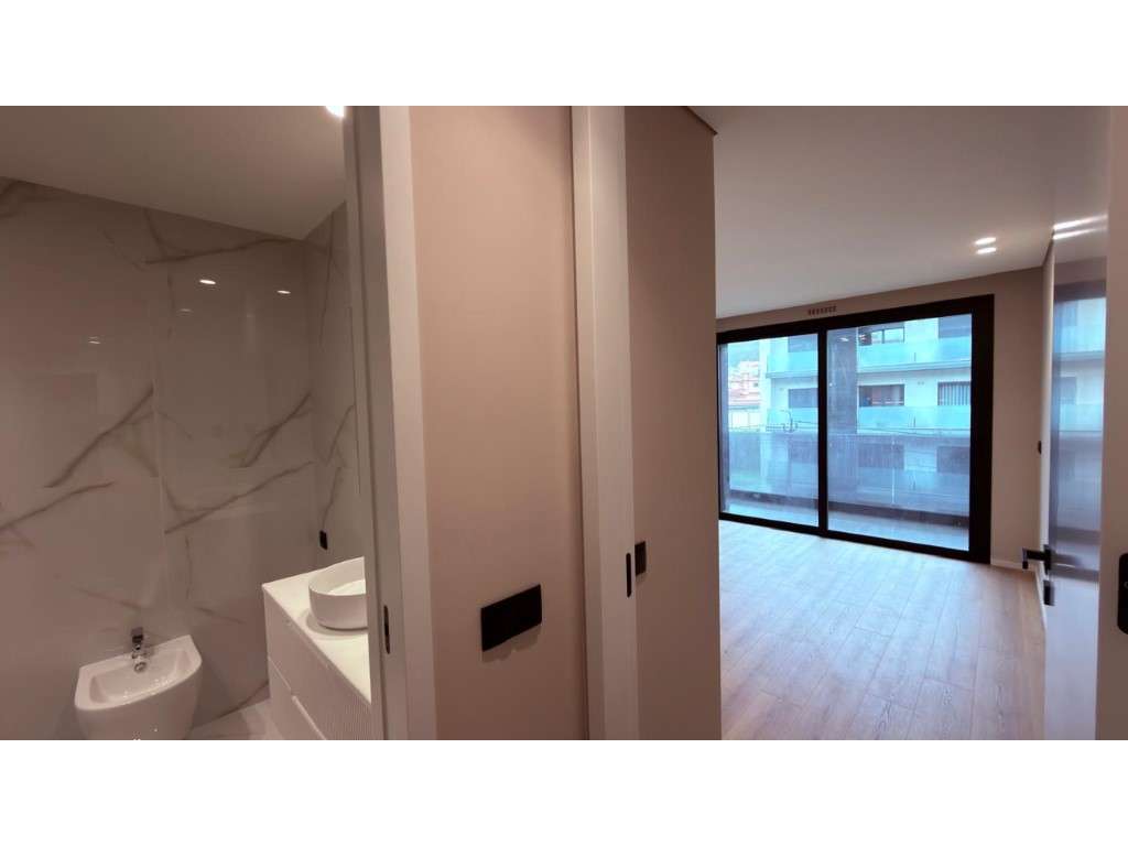 Apartamento T1 novo no Empreendimento Cagide-9