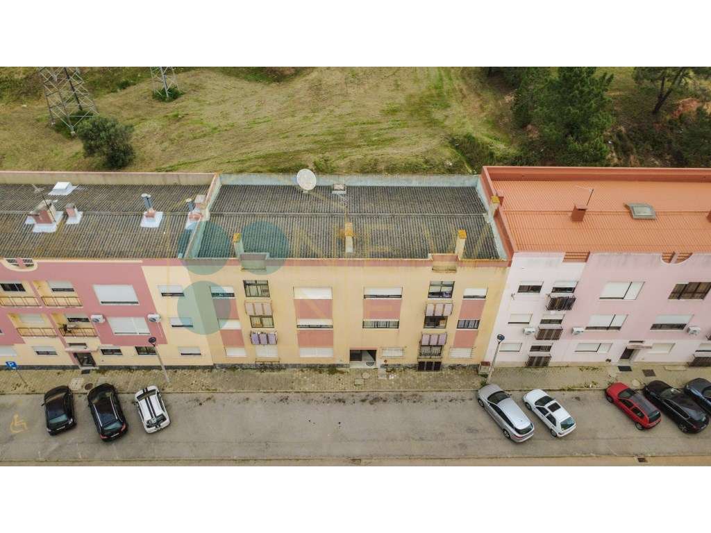 Apartamento T3 pronto a habitar | Vale do Cobro, Setúbal-32