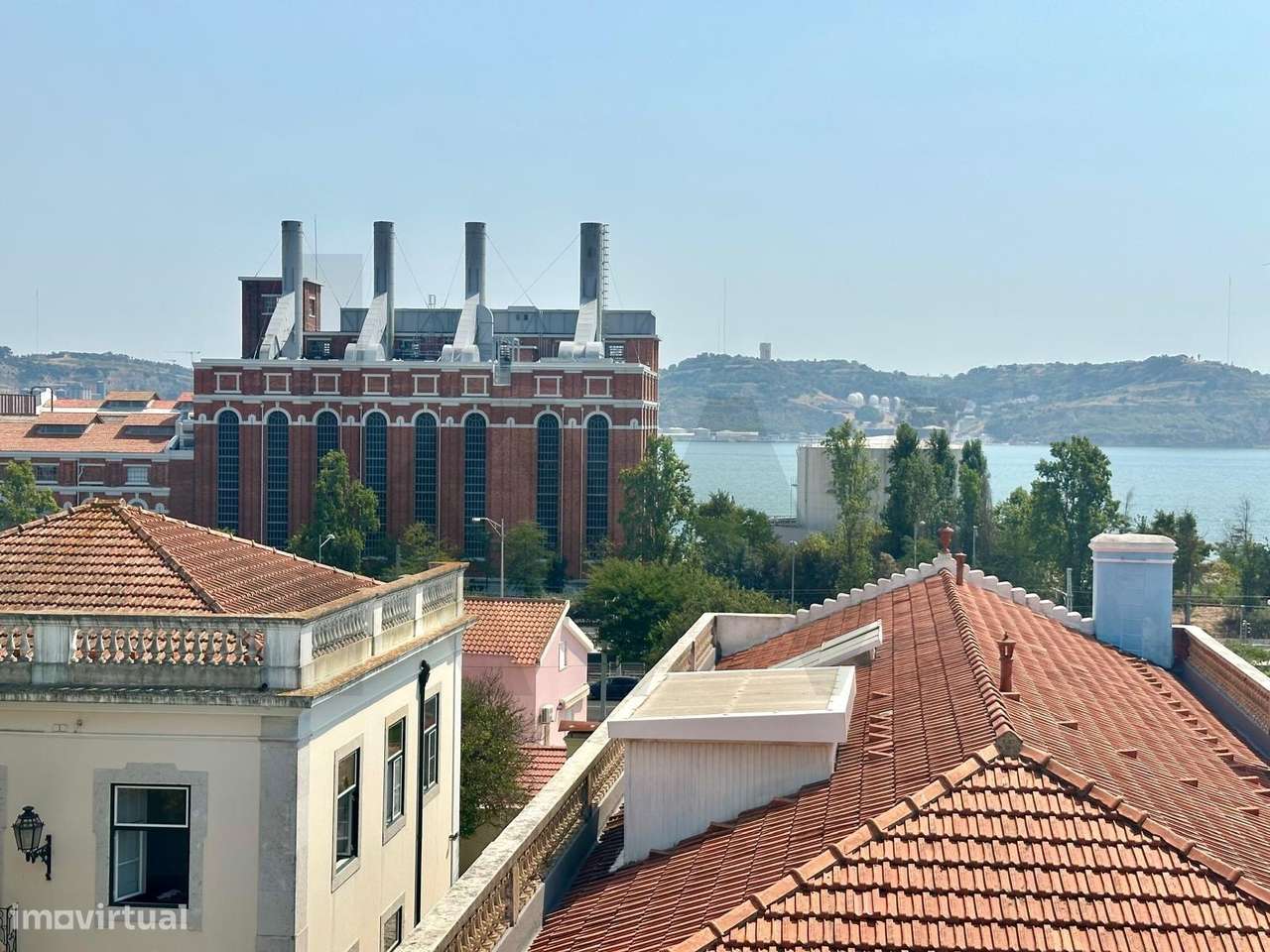 Moradia de Luxo para Arrendamento em Belém – Vista Rio Tejo - Grande imagem: 1/60