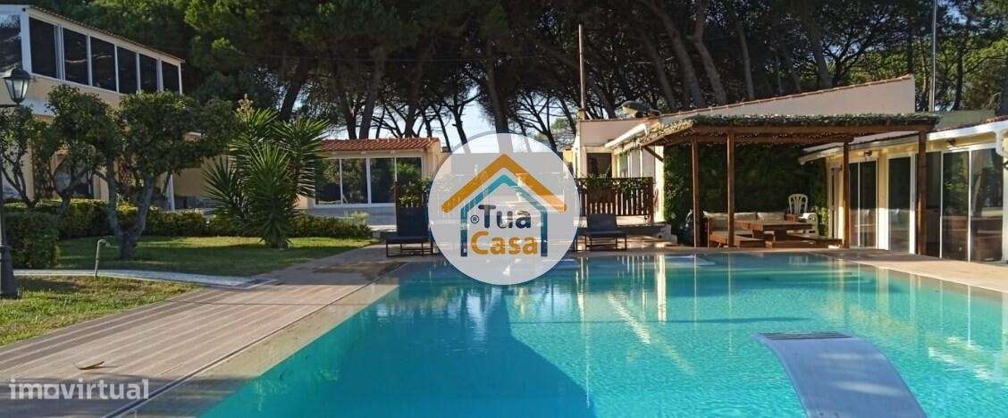 Quinta com Moradia T3 e Lote de Terreno sito em Terrugem, Sintra - Grande imagem: 3/36