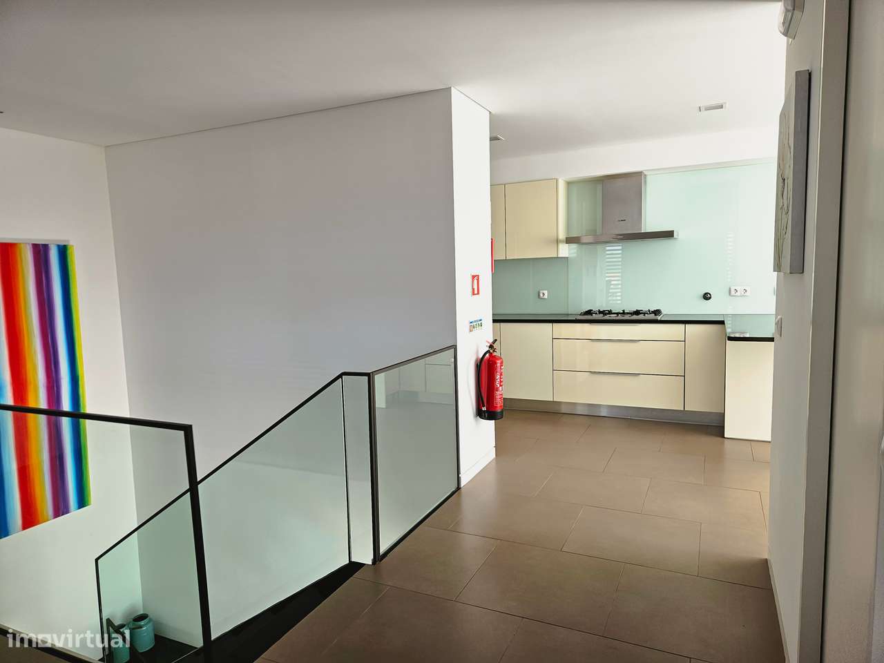 Luxo Contemporâneo à Beira-Mar _ Moradia T3+1 em Condomínio-5