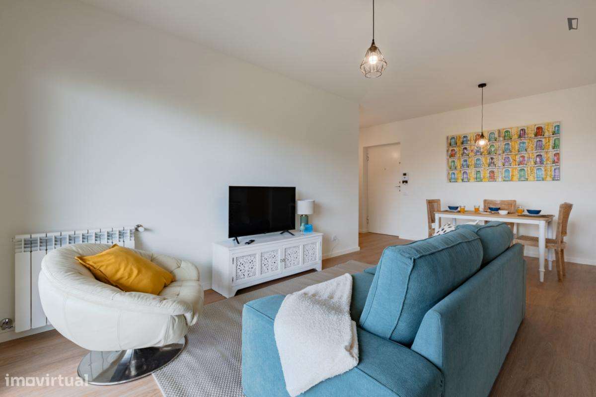 Apartamento com 1 quartos - localizado em Campanhã Porto - Grande imagem: 3/43