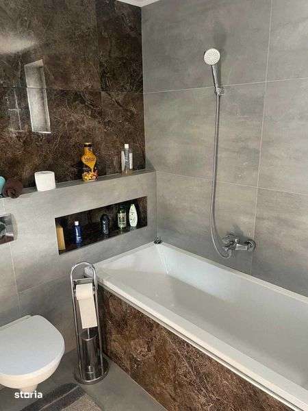 Casa de Vanzare in Dej 220 m2, teren 416 m2, 165000Euro - negociabil - Imagine principală: 4/8