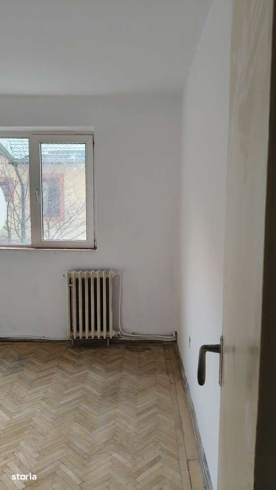 Apartament cu 2 (doua)camere de vanzare in Busteni-5