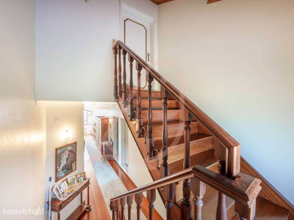 Refúgio Perfeito no Campo com Vista de Sonho e Piscina!-43