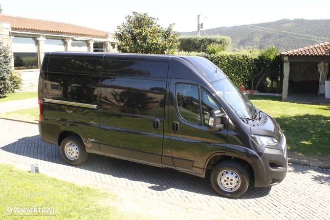 Peugeot BOXER 2.2 HDI 165CV - 3 LUG./AC - 5