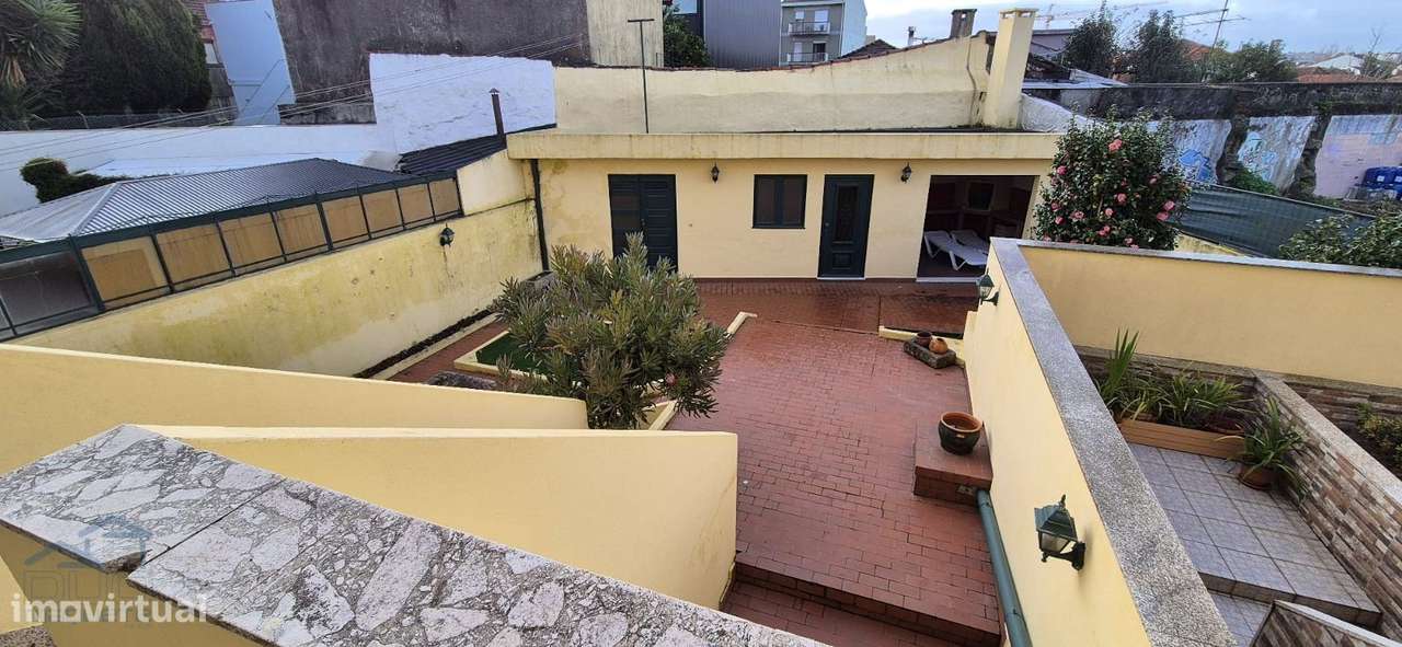 Moradia Senhora da Hora - Grande imagem: 3/26