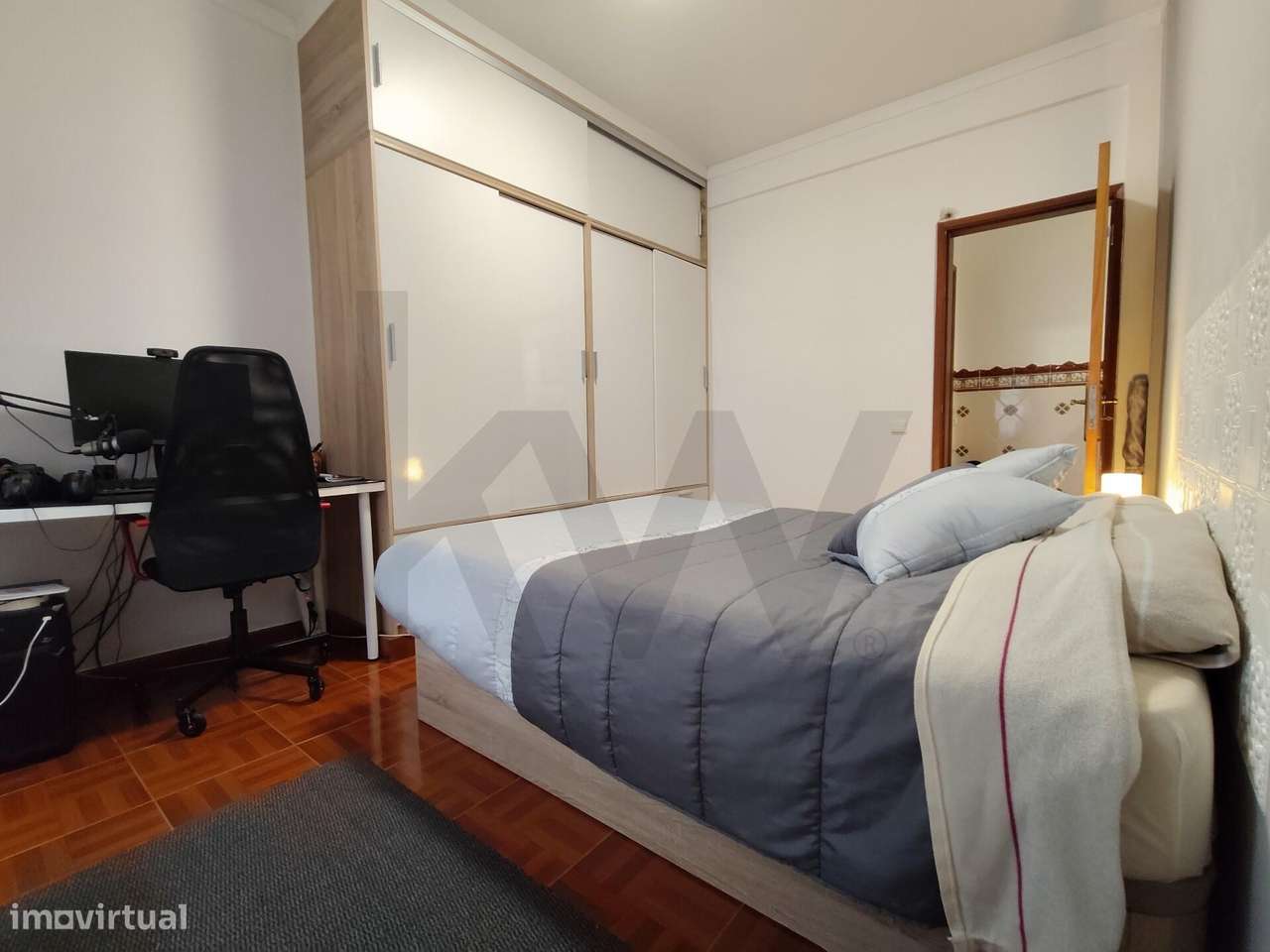 Apartamento T3 com varanda e arrecadação, na Moita, Setúbal-6