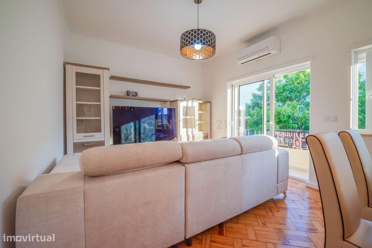 T3 Renovado e Mobilado em São Sebastião, Setúbal-9