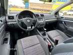 Volkswagen Golf 1.4 Comfortline - 15