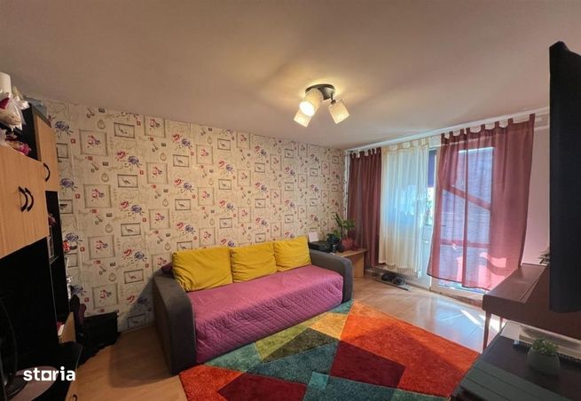 Vanzare Apartament 2 camere, zona Lujerului