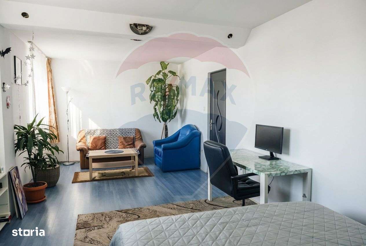 Proprietate rară – 1000 mp teren + 2 cladiri versatile-10
