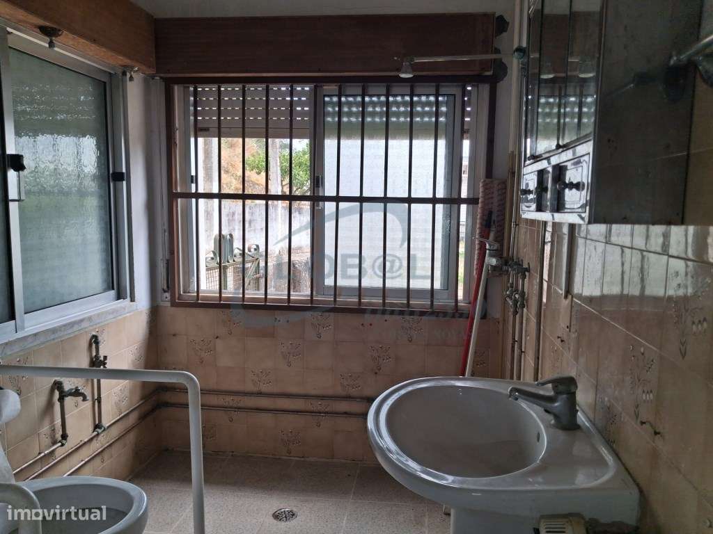 Exclusiva Propriedade em Alcanena | Duas Utilizações Independentes,...-10