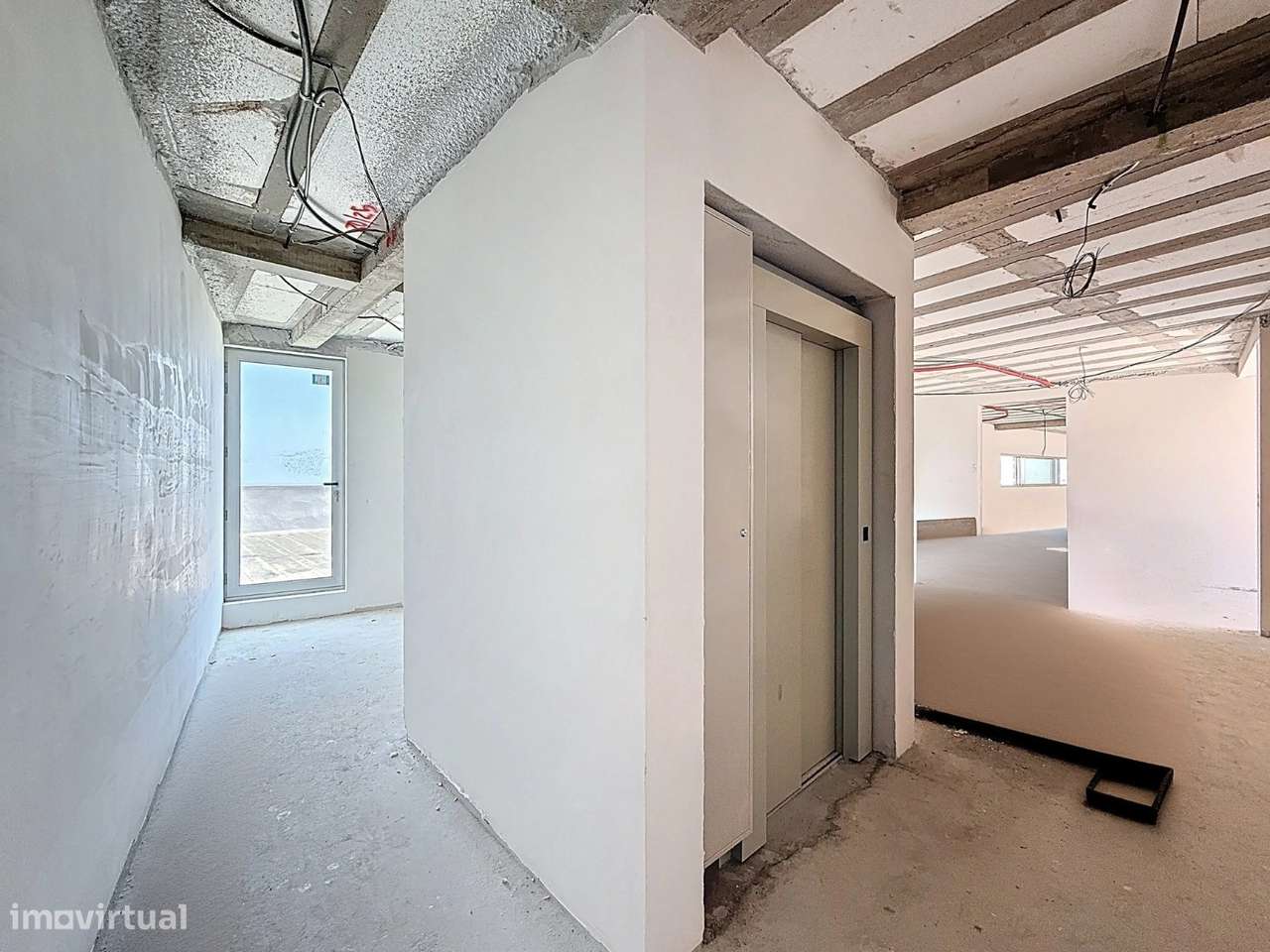 Moradia Minimalista de Luxo com Vista Panorâmica – Calheta - Grande imagem: 5/60