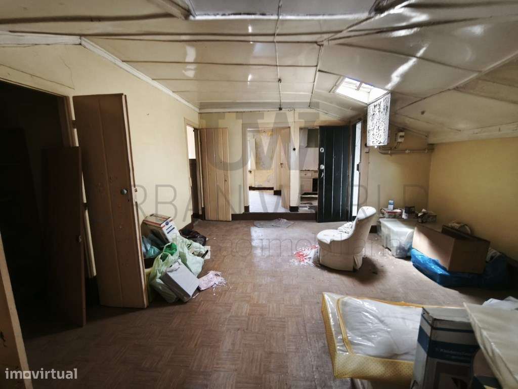 Prédio P/ Recuperar, Estrela - Lisboa, 398m2-7