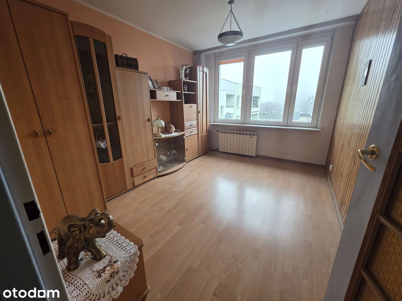 Przepiękne 4-pokojowe mieszkanie przy metrze-8