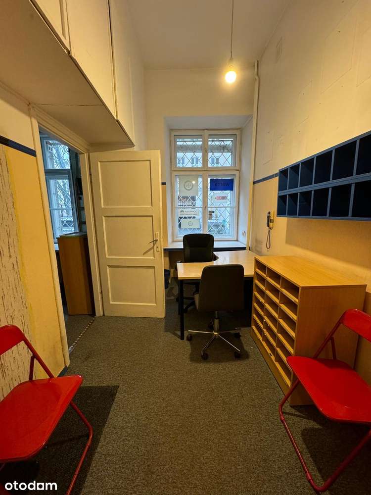 Kawalerka w kamienicy do remontu na Elektoralnej - Pełny obrazek: 2/11