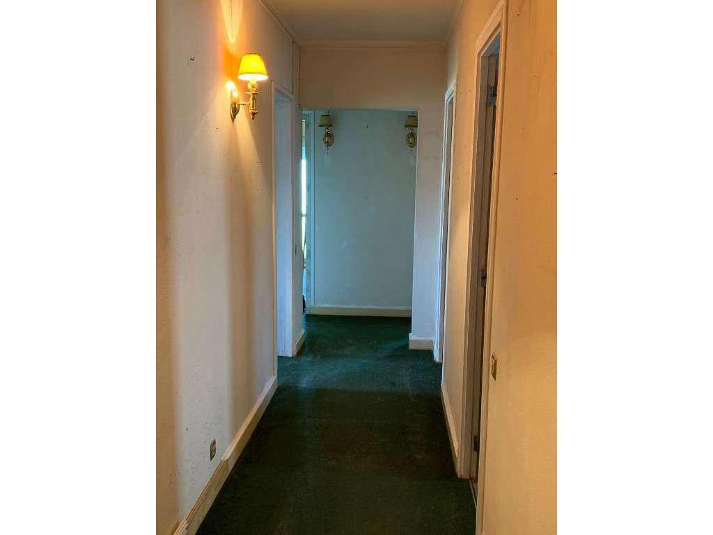 T4 com 130m² e Vista Deslumbrante para Sintra-8