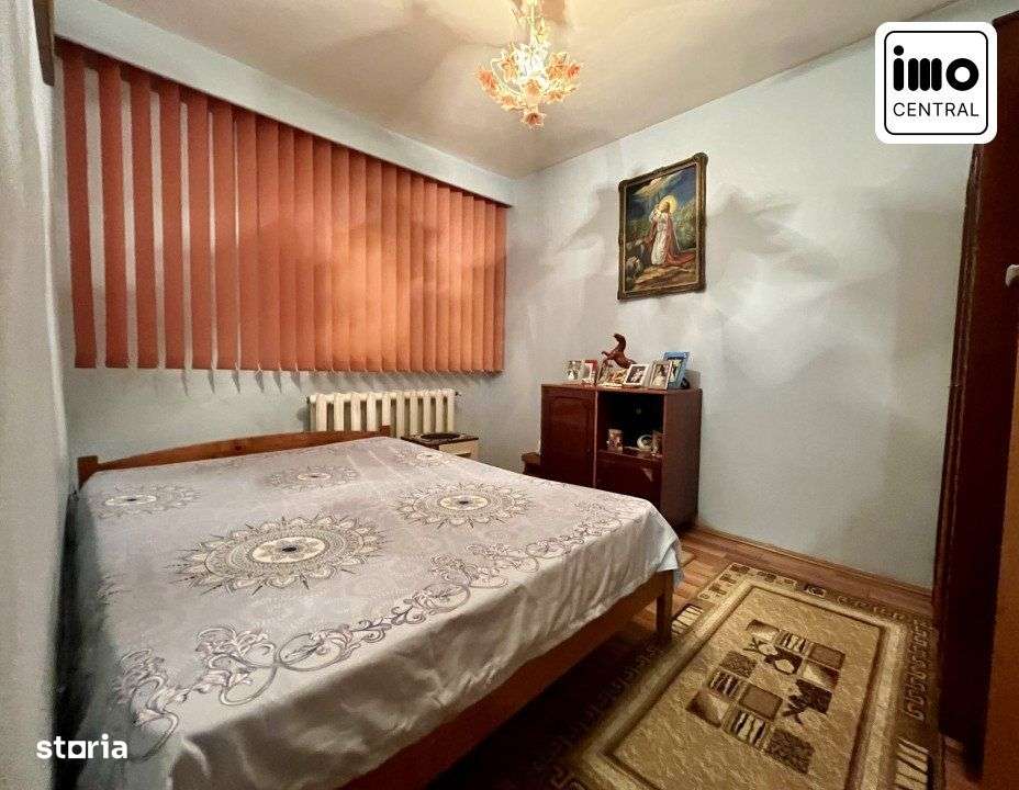 Apartament 2 camere decomandate cu living spatios-zona Manastur-4
