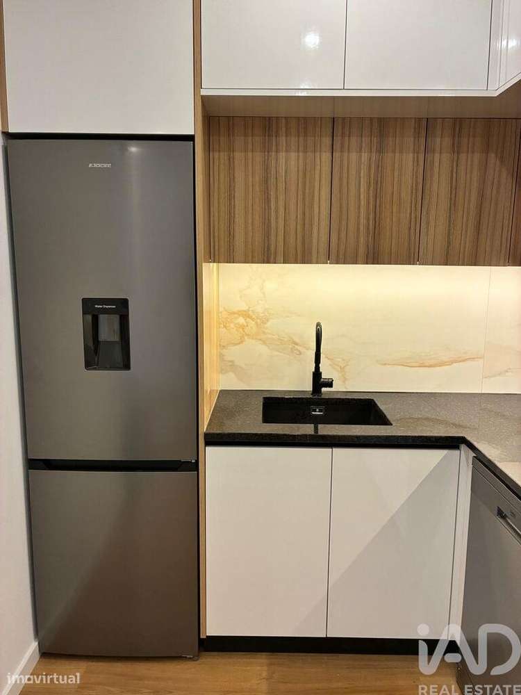 Apartamento T1 em Oliveira do Douro de 50 m2 - Grande imagem: 2/14