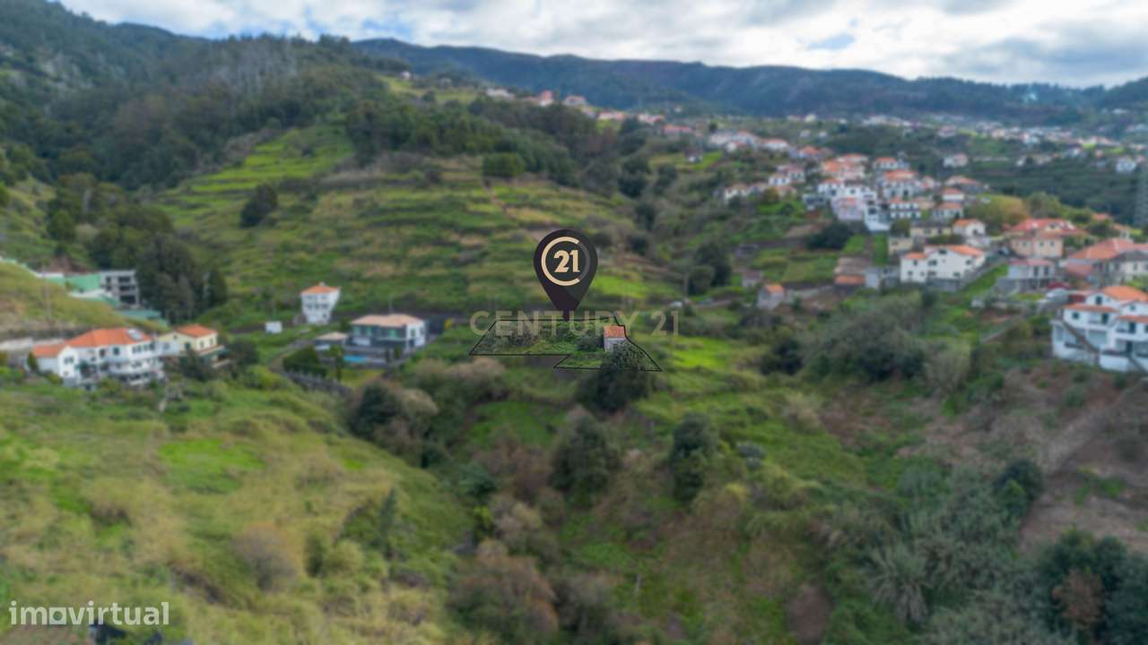 Terreno com Vista Mar Definitiva à Venda – Calheta, Madeira - Grande imagem: 4/11