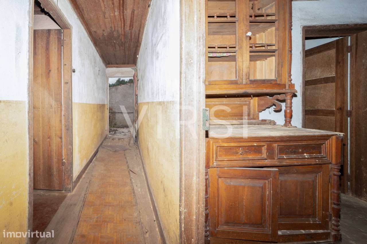 Moradia para reabilitar a 15 min de Coimbra - Urzelhe-14