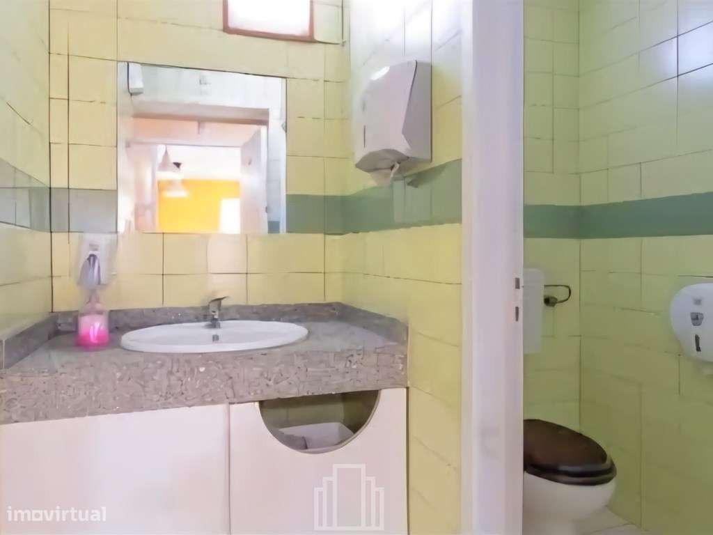 Loja - Arcozelo, VNGaia - Grande imagem: 4/8